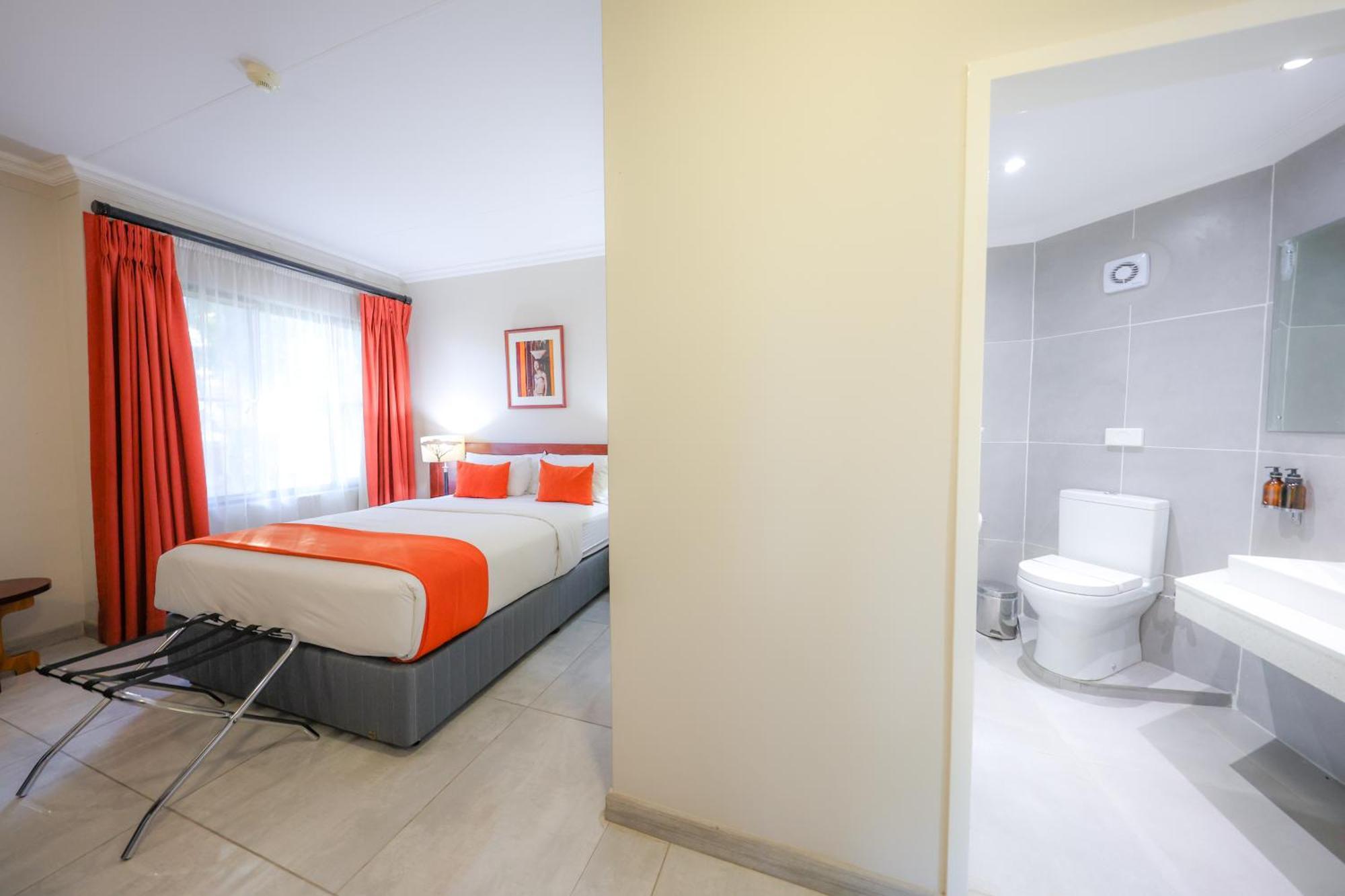 Cresta Botsalo Hotel Palapye Esterno foto