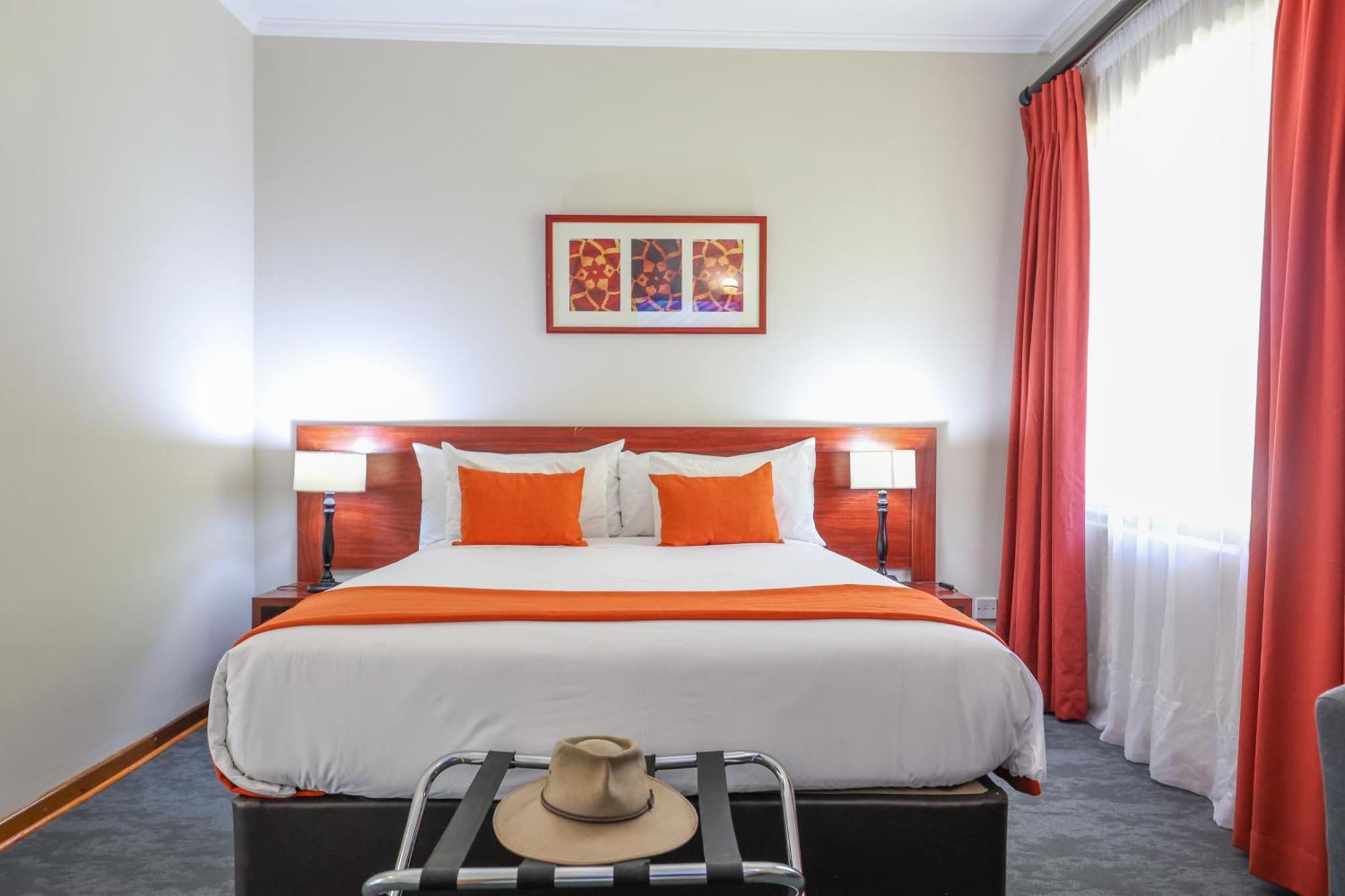 Cresta Botsalo Hotel Palapye Esterno foto