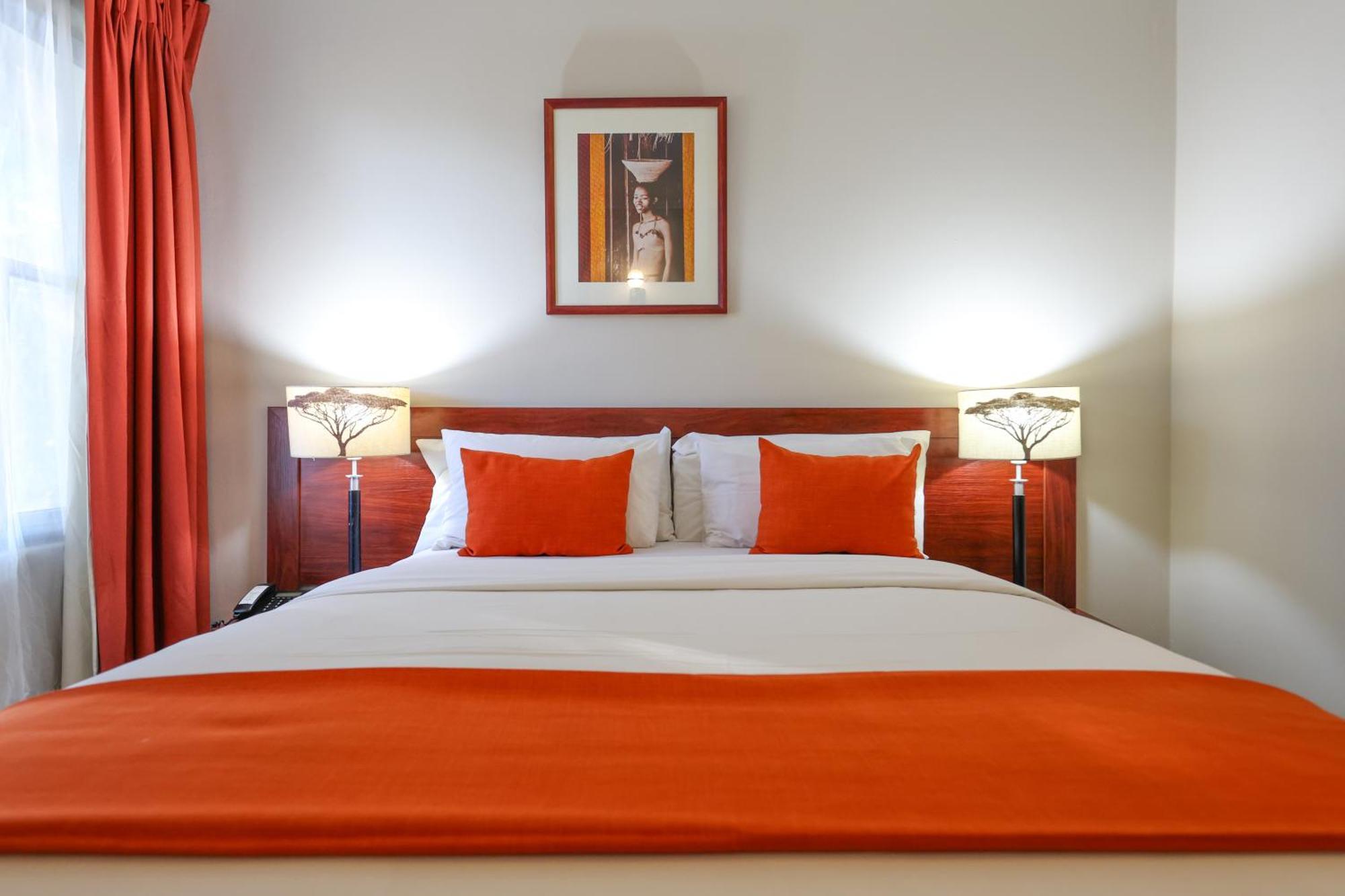 Cresta Botsalo Hotel Palapye Esterno foto